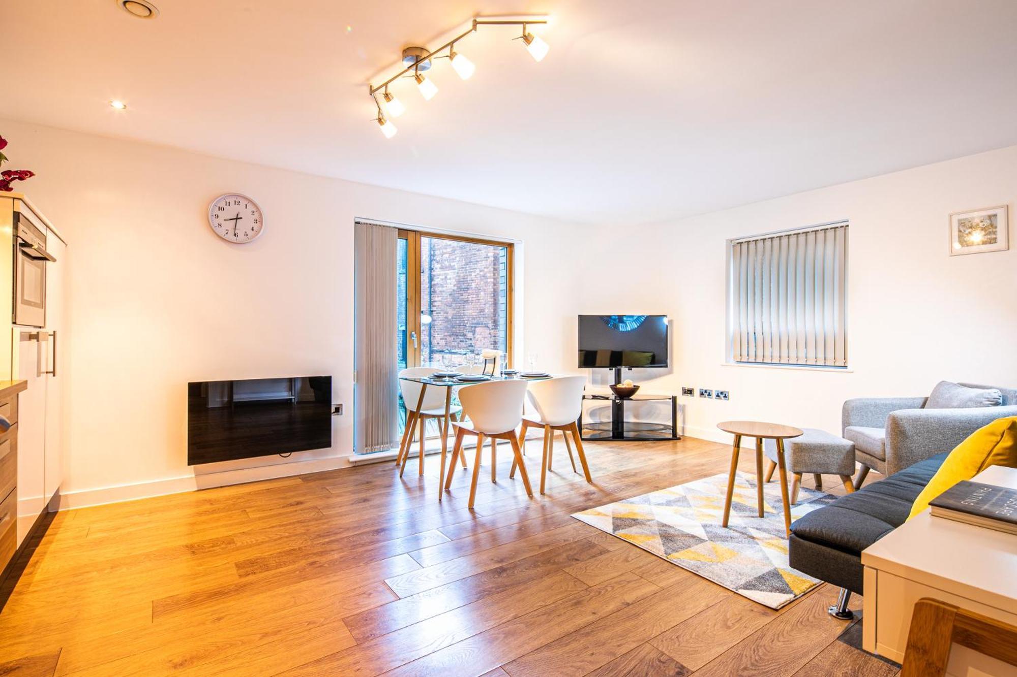 Stylish 2 Bed Apt 18 - City Centre, Free Parking, Espresso Machine & Netflix - Hosted By Stay Host Save Sheffield Exteriör bild